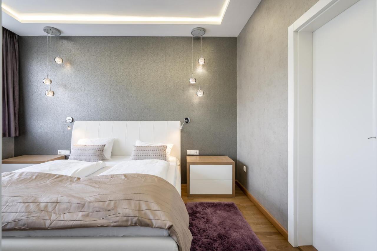 Breathless Basilika View Elegant Flat With Balcony Need Reservation X Free Parking Budapest Exterior photo