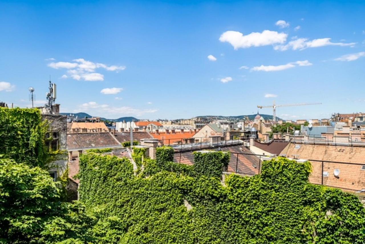 Breathless Basilika View Elegant Flat With Balcony Need Reservation X Free Parking Budapest Exterior photo